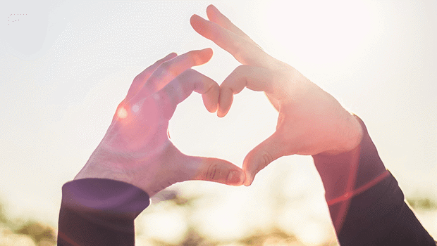 Targetaid Fundraiser Heart Hands 800X460 Tp